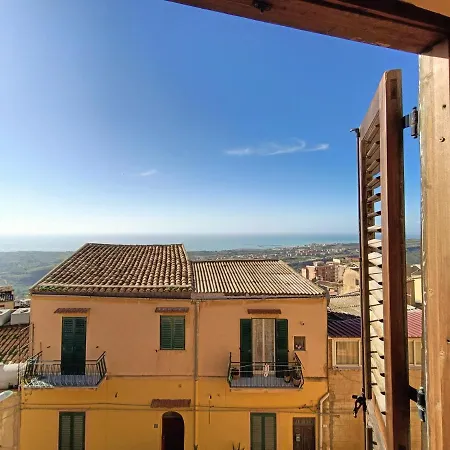 Afena Rent Bedrooms Guest house *