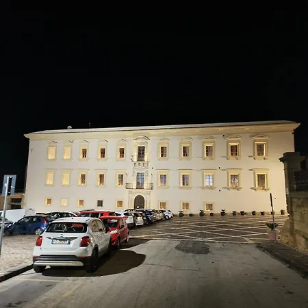 Afena Rent Bedrooms Guest house