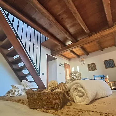 Afena Rent Bedrooms