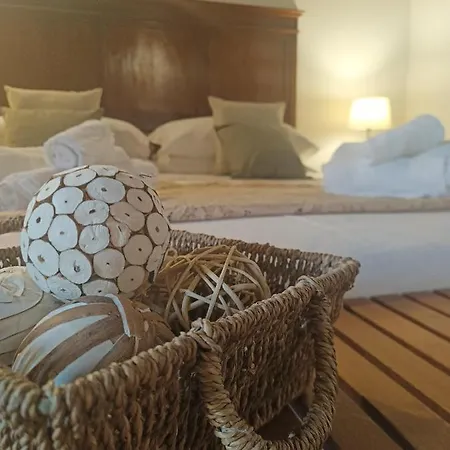 Afena Rent Bedrooms