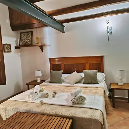 Afena Rent Bedrooms بيت ضيافة أغريجنتو