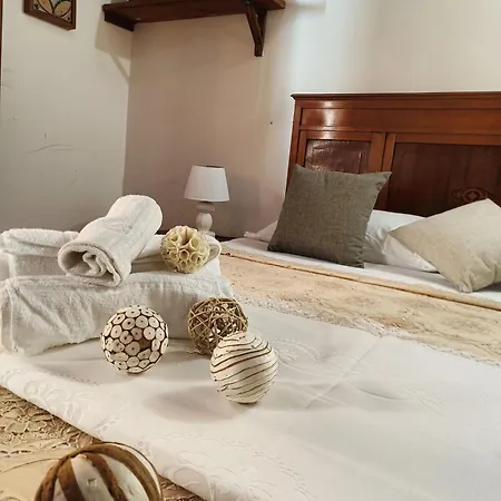 Afena Rent Bedrooms أغريجنتو